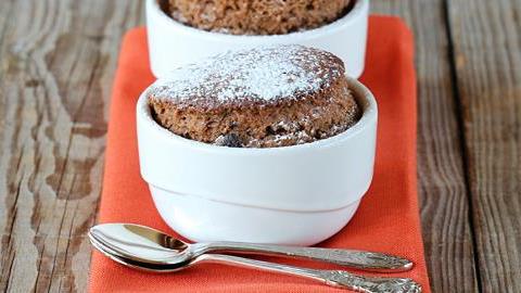 5 συνταγές του λεπτού για καλοκαιρινά γλυκά