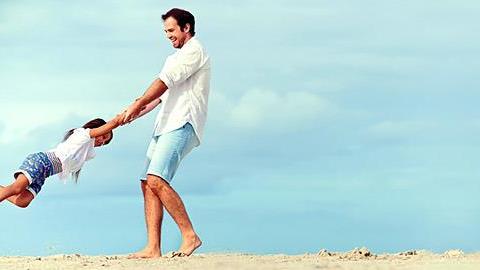 8 πράγματα που δεν ξέρετε για τους σημερινούς μπαμπάδες