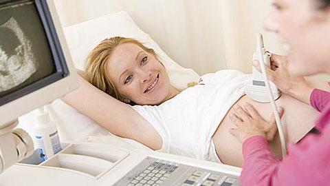 Προγεννητικός έλεγχος: Οι απαραίτητες εξετάσεις