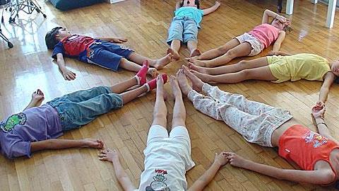 Εργαστήρι ζωγραφικής και θεάτρου για παιδιά «Το Πώς και το Γατί»