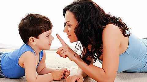 10 «μαμαδίσιες» ατάκες που είχατε ορκιστεί να μην πείτε ποτέ