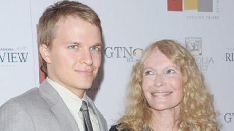 Ο γιος του Γούντι Άλεν ίσως τελικά είναι γιος του Φρανκ Σινάτρα