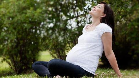 Πολύτιμες συμβουλές για μέλλουσες και νέες μαμάδες