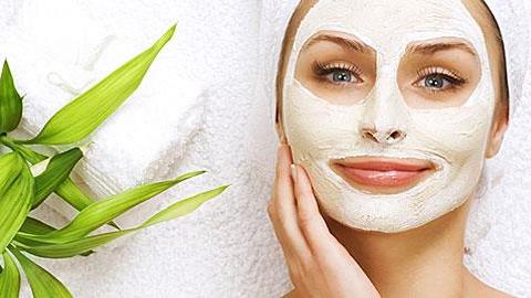 Οι πιο εύκολες σπιτικές μάσκες για το πρόσωπο