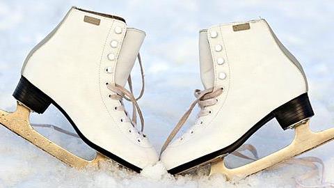 Παγοδρόμια στην Ελλάδα: 4 διευθύνσεις για παιχνίδι και τόλουπ!