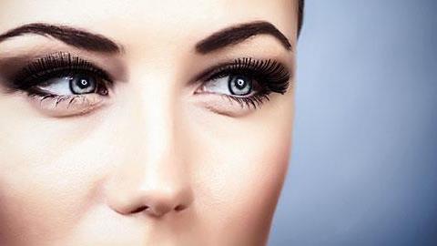 Τέλεια φρύδια: Συμβουλές για σωστό μέγεθος και σχήμα 