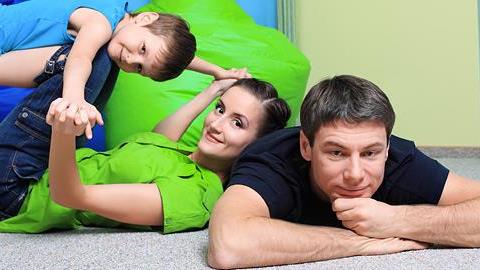 5 αυτοσχέδια παιχνίδια στο σπίτι