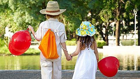 10 αξεσουάρ για τη βόλτα με το παιδί 