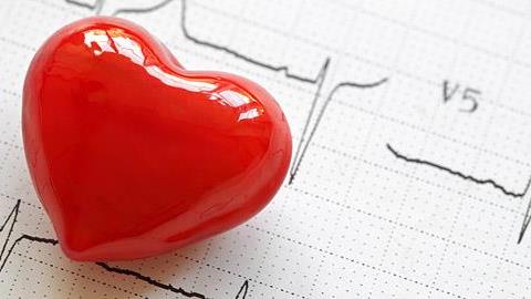 Χοληστερίνη: Αιτίες, κίνδυνοι και ο ρόλος της διατροφής