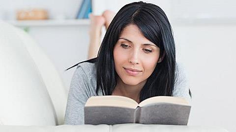 5 εξαιρετικά βιβλία για τη μητρότητα