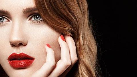Μακιγιάζ: 4 νέες τάσεις για να δοκιμάσετε τώρα!