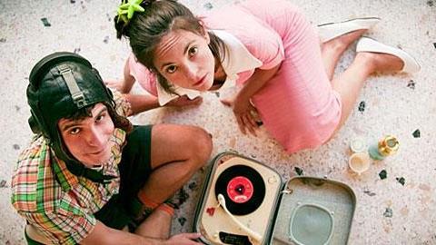 Κερδίστε διπλές προσκλήσεις για την παράσταση