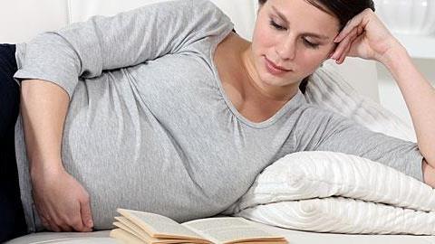 Ακινησία στην εγκυμοσύνη: Γεμίστε ευχάριστα τον χρόνο σας!