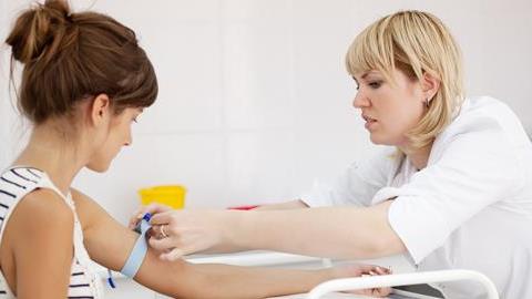 Τεστ αίματος ανιχνεύει τον καρκίνο του μαστού πολύ πριν εμφανιστεί! 