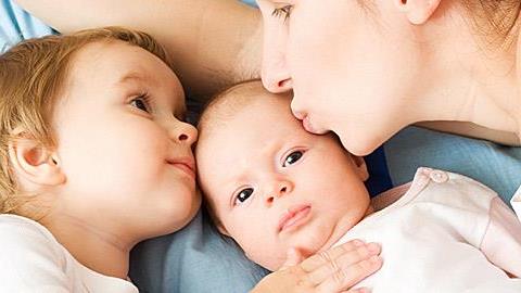 Πώς φαίνεται ότι αυτό είναι το δεύτερο παιδί σας...