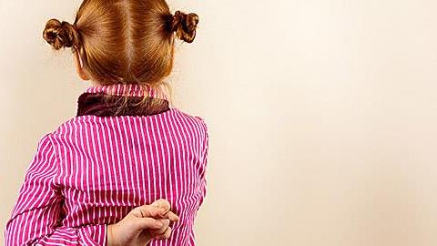 Πώς θα μάθετε στο παιδί να είναι ειλικρινές