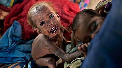 Αυτό είναι το πιο τραγικό πρόσωπο της φτώχειας (φωτο)