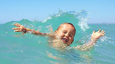 Δευτερεύων πνιγμός: Τα συμπτώματα και πώς θα σώσετε το παιδί