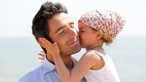 Γιορτή του Πατέρα: Τα πιο όμορφα αποφθέγματα για τον πρώτο άνδρα της ζωής μας!