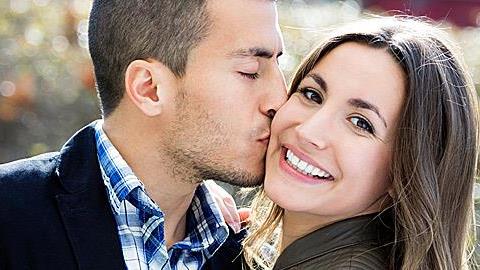 7 χειρονομίες αγάπης που κάνουν έναν γάμο ευτυχισμένο!