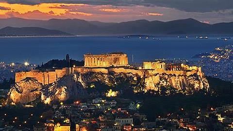 5 προτάσεις για ρομαντικές βόλτες στην Αθήνα με τον άνδρα σας