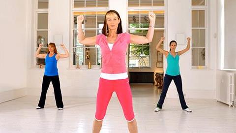 Core Wellness: H απάντηση της TENA στην γυναικεία ακράτεια