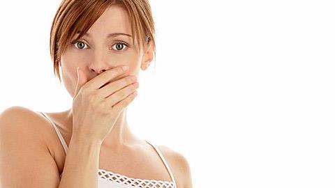 Συμπτώματα ακράτειας μετά τον τοκετό: Γιατί και πώς αντιμετωπίζεται