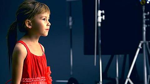 Πώς νιώθει η κόρη σας όταν της λένε ότι κάνει κάτι 