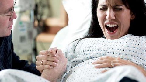 Φυσιολογικός τοκετός με επισκληρίδιο: Πόσο πονάει;