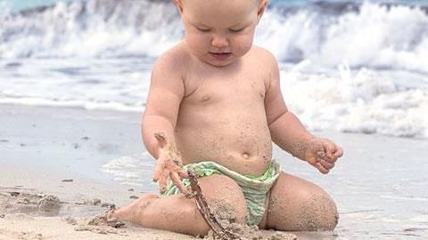 Ασφάλεια παιδιού στη θάλασσα: 7 συμβουλές που σώζουν ζωές!