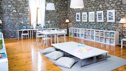 Γέμισε με εκπαιδευτικά παιχνίδια η παιδική βιβλιοθήκη Κρανιάς από την AS Company!