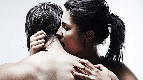 Τι να του λέτε στο κρεβάτι για να τον… ανάβετε!