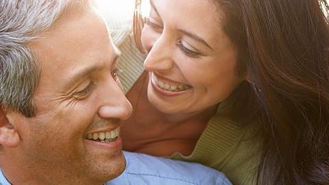 10 λόγια αγάπης που πρέπει να λέτε στον άνδρα σας!