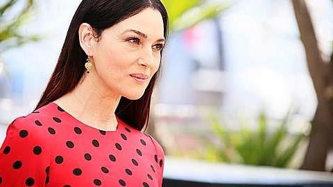 Οι συνήθειες που έχουν όλες οι όμορφες γυναίκες