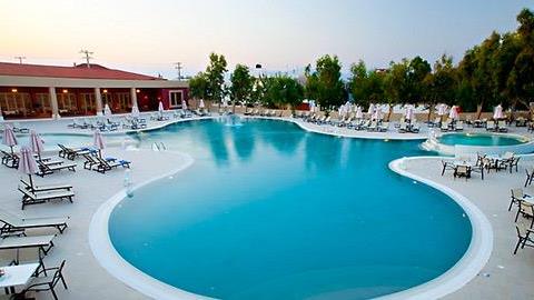 Κερδίστε οικογενειακό τριήμερο στο 5* Alkyon Hotel