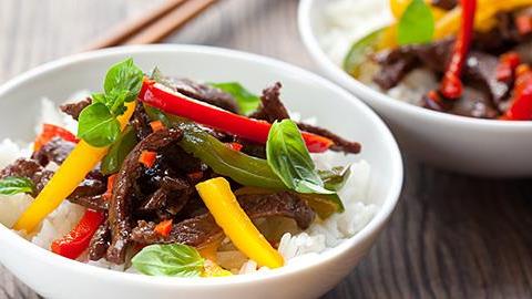 Νόστιμες και εύκολες συνταγές για να φτιάξετε κινέζικο στο σπίτι