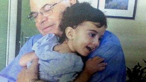 Το θαύμα της ζωής: Η 17 μηνών Νάντια σώθηκε ύστερα από 4 μέρες στη θάλασσα