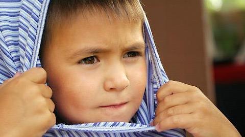 Πώς να βοηθήσετε το παιδί να γίνει πιο αύταρκες