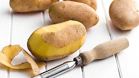 Τι κάνετε λάθος όταν μαγειρεύετε πατάτες
