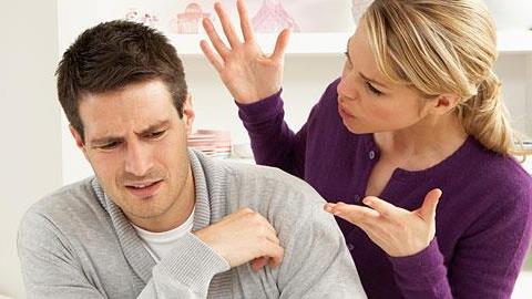 6 φράσεις που σκοτώνουν τον γάμο