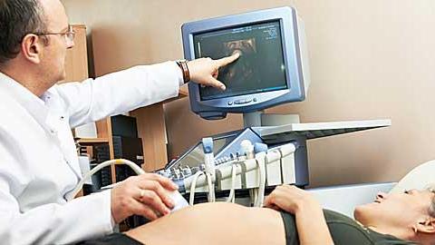 Όλα όσα πρέπει να ξέρετε για την αυχενική διαφάνεια