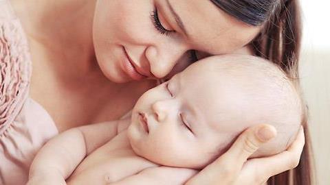 Όσα η μαμά μας δεν μας είπε ποτέ