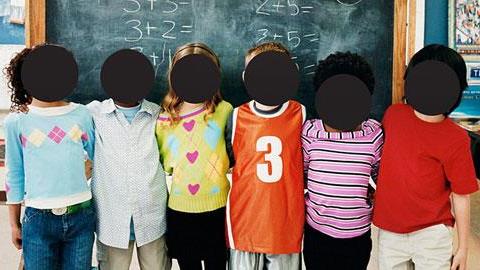 Μην δημοσιεύετε τίποτα για το παιδί σας στο Facebook!