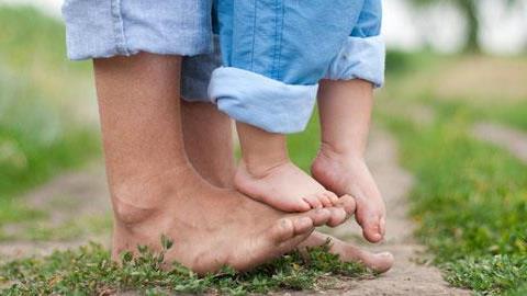 Μαμάδες που φοβούνται, παιδιά... στη γυάλα