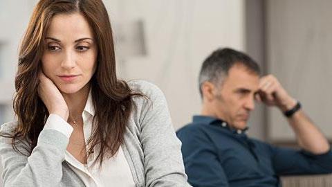 Γιατί χωρίζουν τα ζευγάρια έπειτα από πολλά χρόνια γάμου