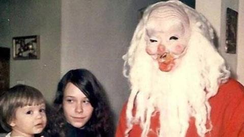 Φωτογραφίες παιδιών με τον Άι Βασίλη που προκαλούν τρόμο!