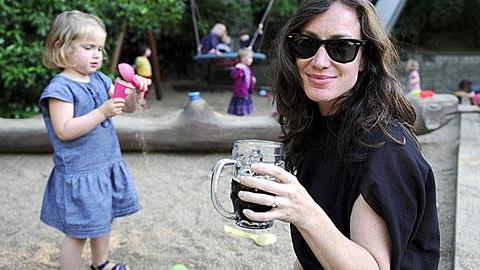 Κατακρίνω αυτή τη μάνα: Μία συγκλονιστική εξομολόγηση