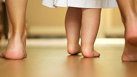 Επαγγελματίας νοικοκυρά: Η ζωή μιας μαμάς που δεν εργάζεται