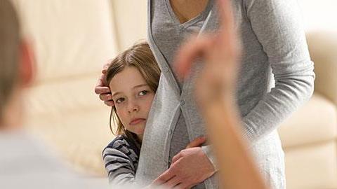 Τα 10 χαρακτηριστικά του κακού συζύγου