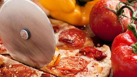 Πώς να φτιάξετε την τέλεια σπιτική πίτσα